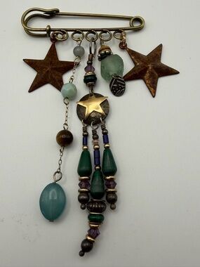 Handmade Rustic Star Dangle Brooch Kilt Pin in Teal Green and Gold
